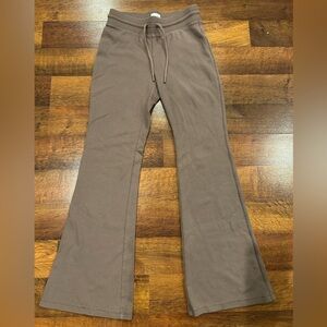 Sunday Best Aritzia Waffle Knit Kick Flare Pants Cotton Women’s Size XS Purple